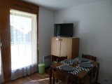_lv_images__lot_0000003033_02_1001436