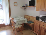_lv_images__lot_0000004250_03_1001358 _lv_images__lot_0000004250_03_1001358