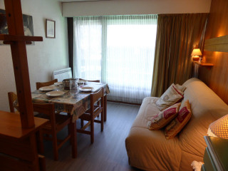 _lv_images__lot_0000003026_01_885108