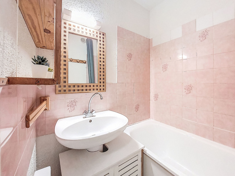 69CC1E68CE3E1FD08C9B8ABCB7410A7E.jpg 69CC1E68CE3E1FD08C9B8ABCB7410A7E.jpg