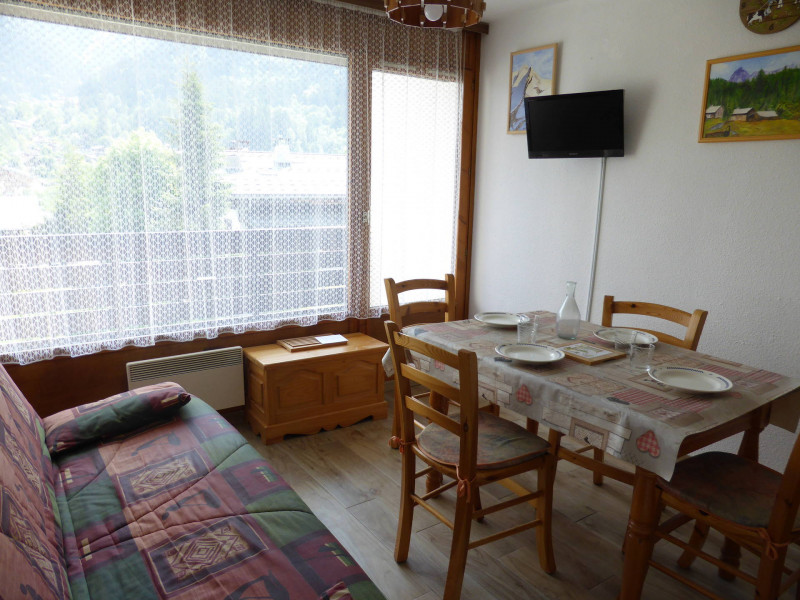 _lv_images__lot_0000004158_01_521058